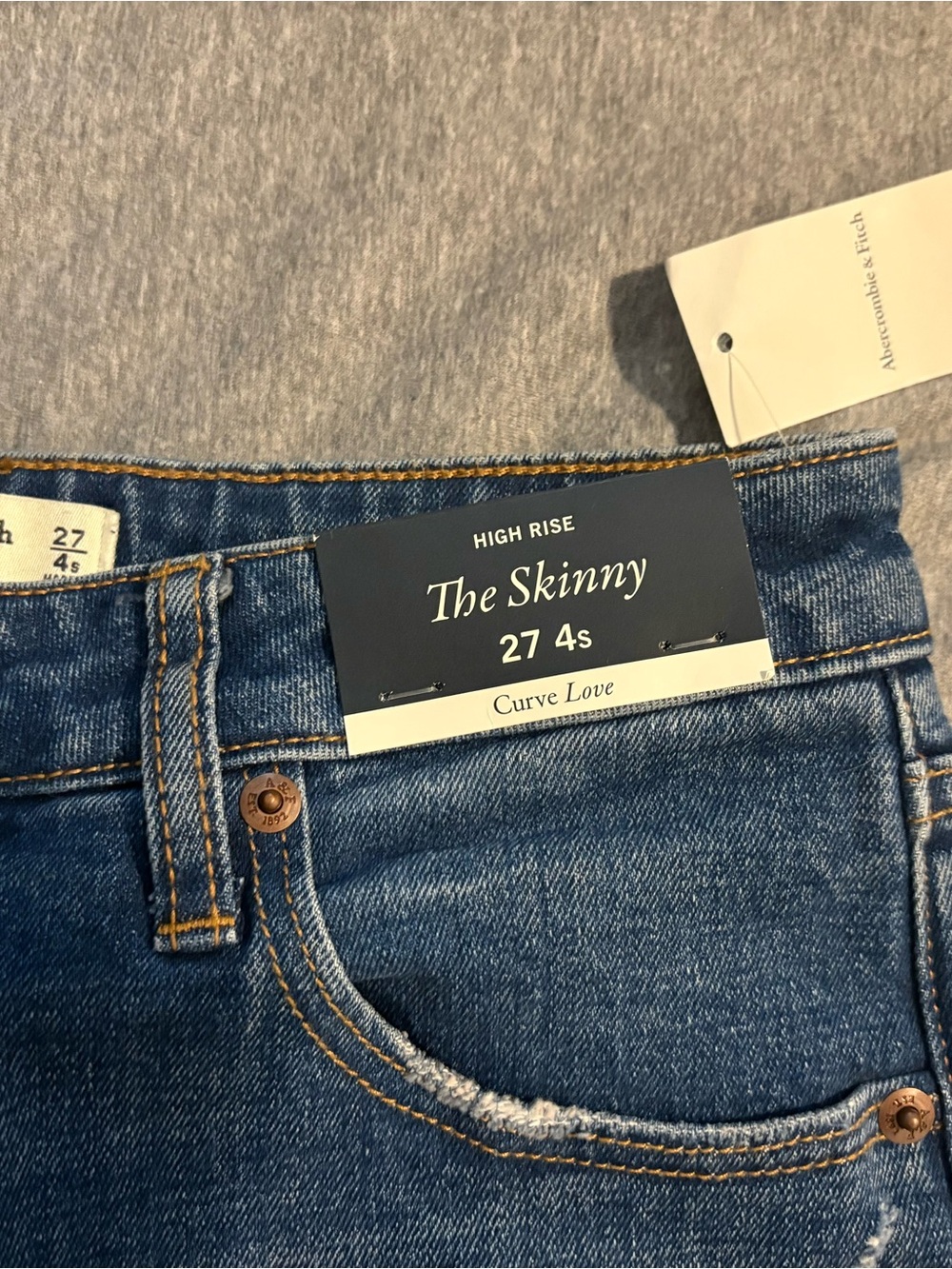 Abercrombie & Fitch High-Rise Skinny Jeans in Denim Blue